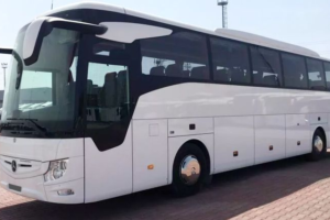 The Ultimate Guide to Choosing the Right Coach Hire Service for Your Group