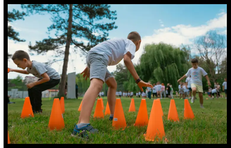 Outdoor Summer Play: Keeping Kids Active and Entertained During the Holidays