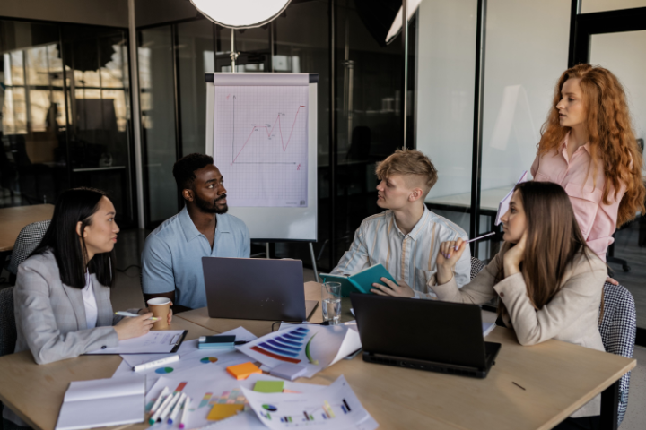 Building Trust Online: Why Financial Businesses Need a Smarter Approach to Search
